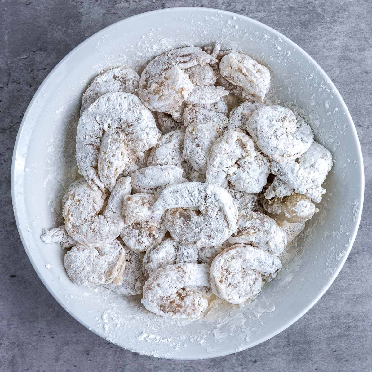 Shrimp marinated in fish sauce and coated in flour.